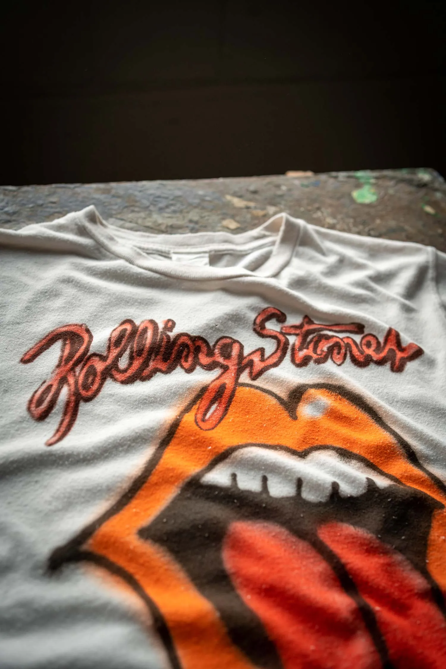 ROLLING STONES AIRBRUSH TONGUE sold by MadeWorn product image thumbnail 2