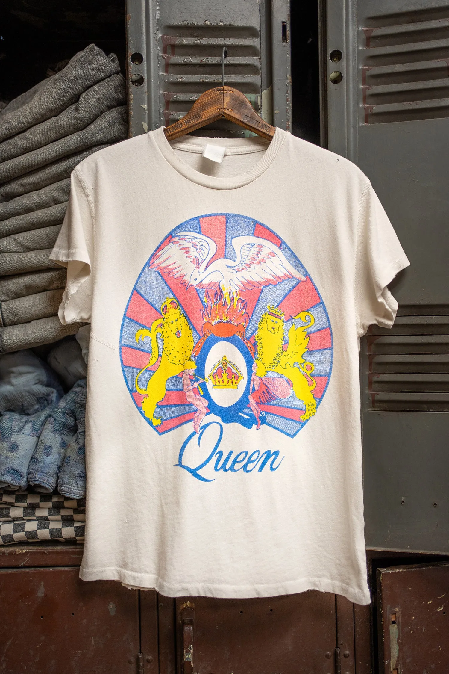 QUEEN SOMEBODY TO LOVE sold by MadeWorn