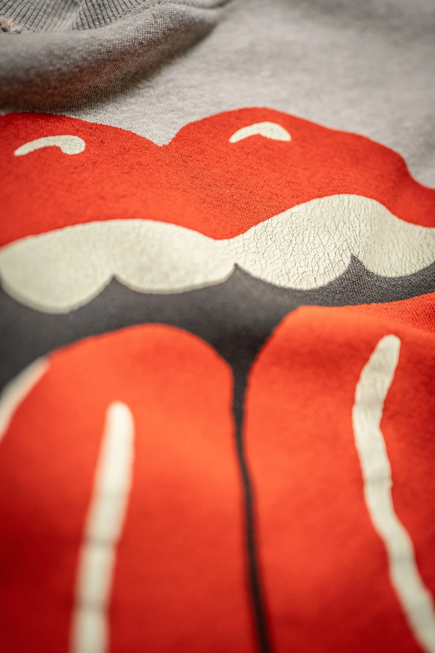 ROLLING STONES CLASSIC CREW SWEATSHIRT sold by MadeWorn product image thumbnail 2