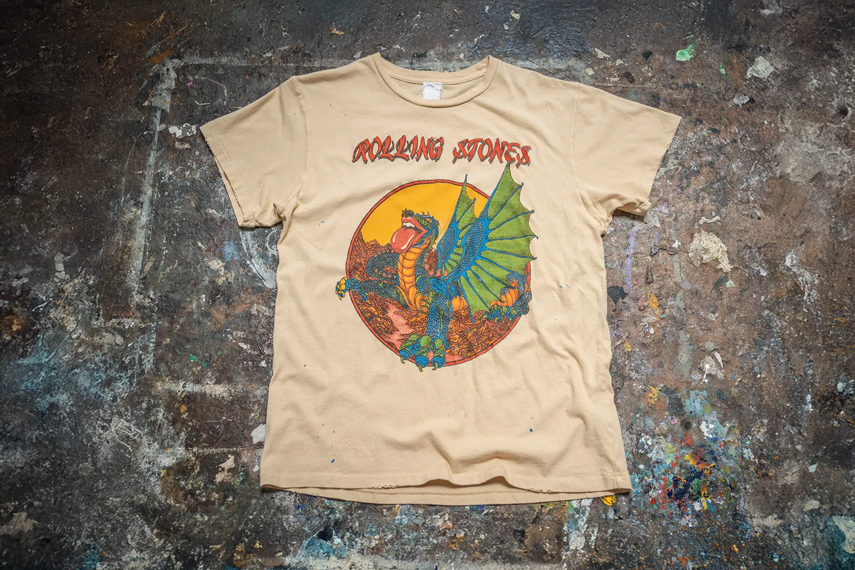 ROLLING STONES DRAGON TONGUE '90S FIT sold by MadeWorn product image thumbnail 3