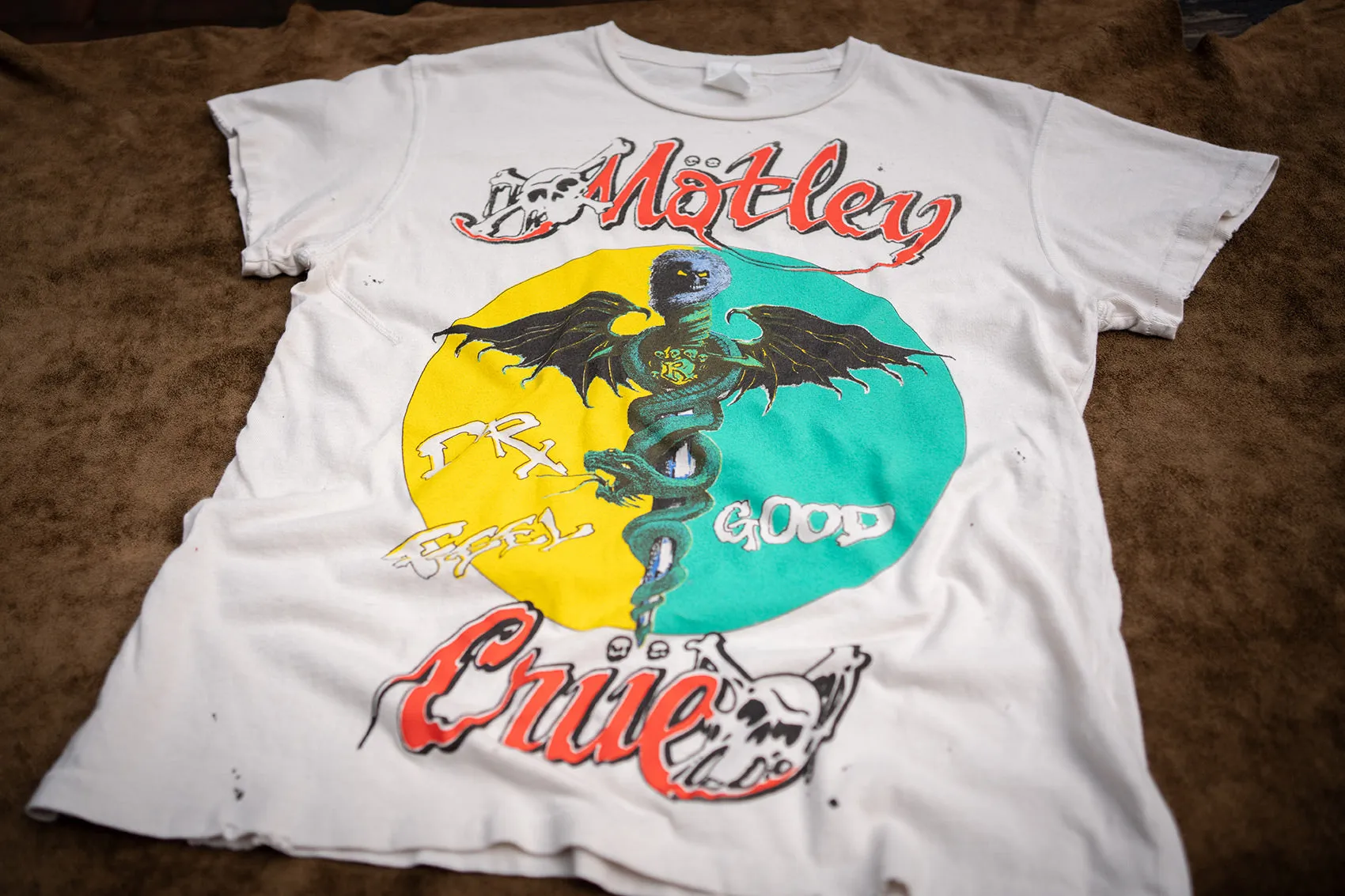 MÖTLEY CRÜE VENOM & VIRTUE sold by MadeWorn product image thumbnail 3