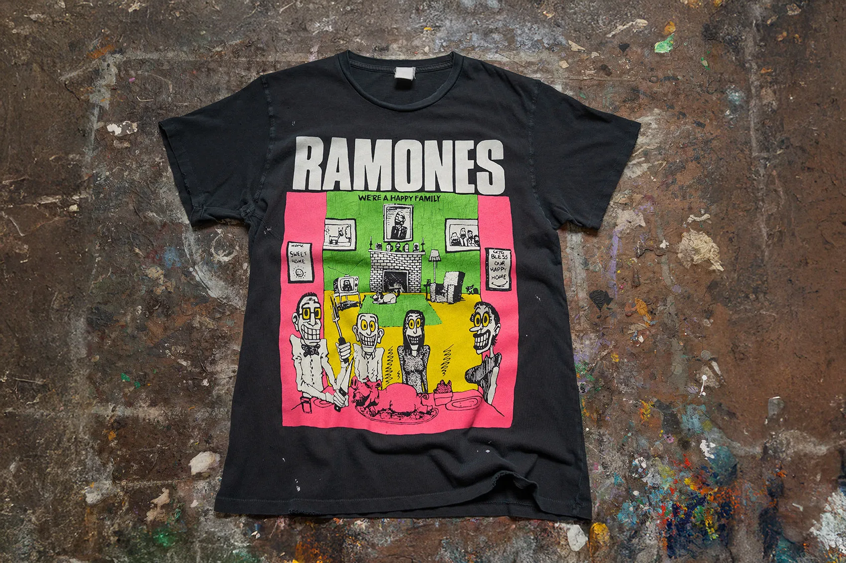 RAMONES HAPPY HOME '90S FIT sold by MadeWorn product image thumbnail 3
