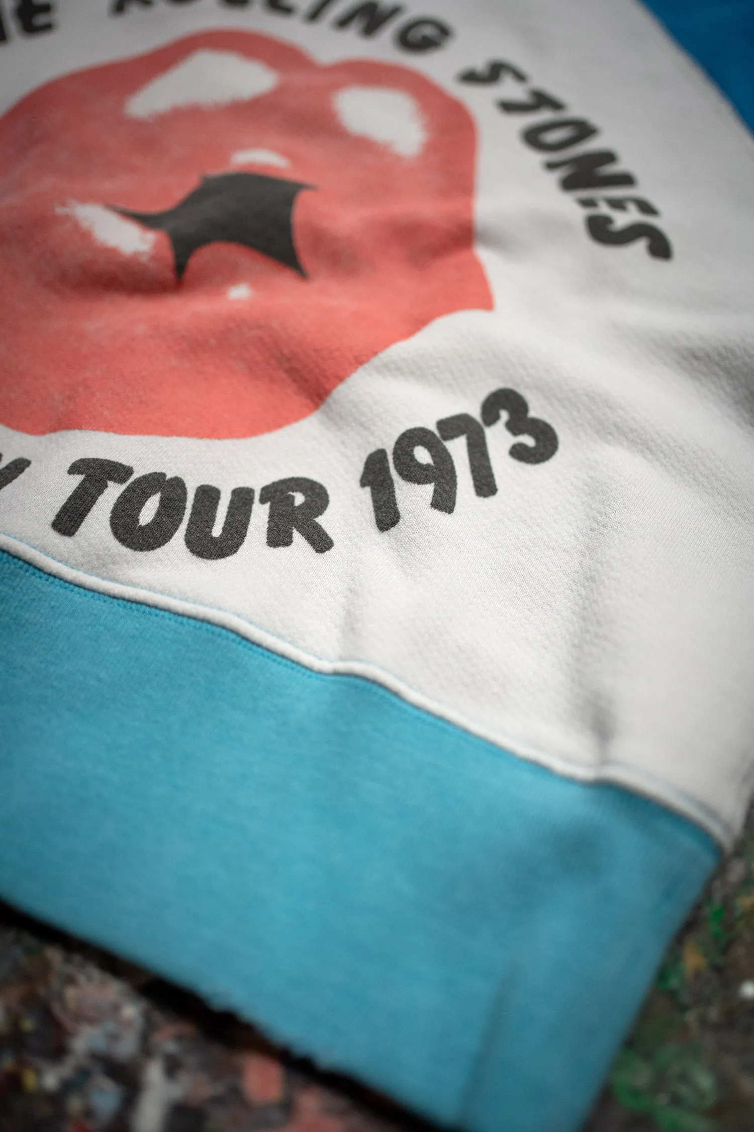 ROLLING STONES COLOR BLOCK SHORT SLEEVE SWEATSHIRT sold by MadeWorn product image thumbnail 4