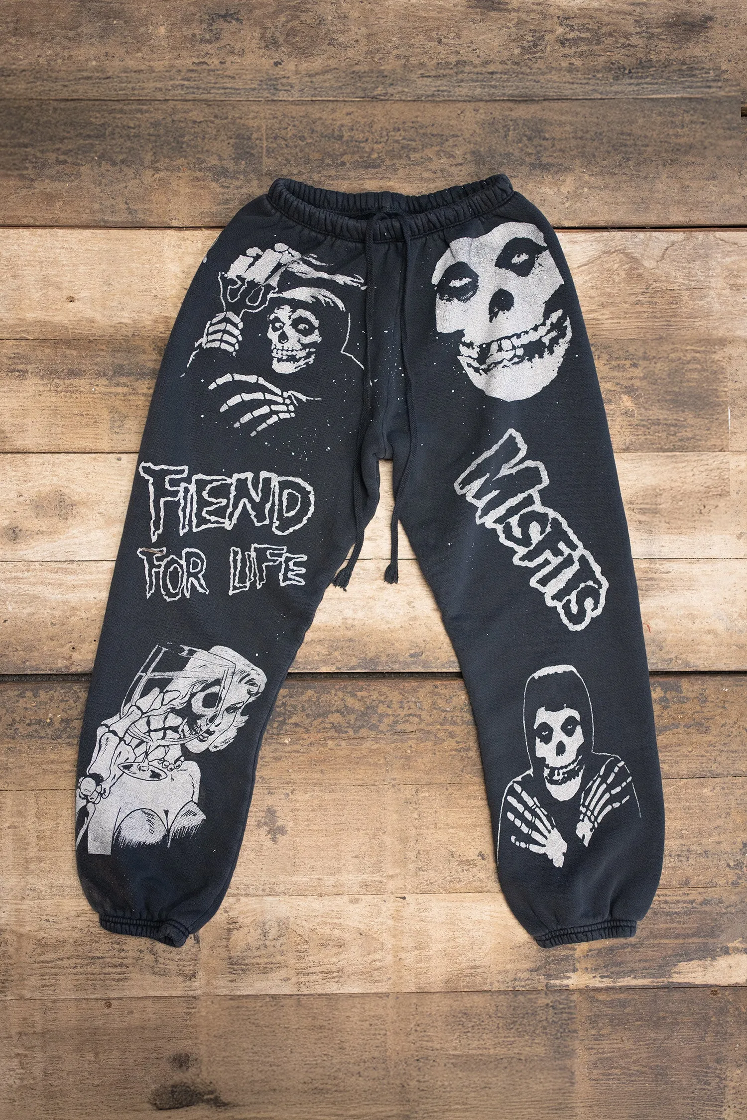 MISFITS P.E. SWEATPANTS sold by MadeWorn