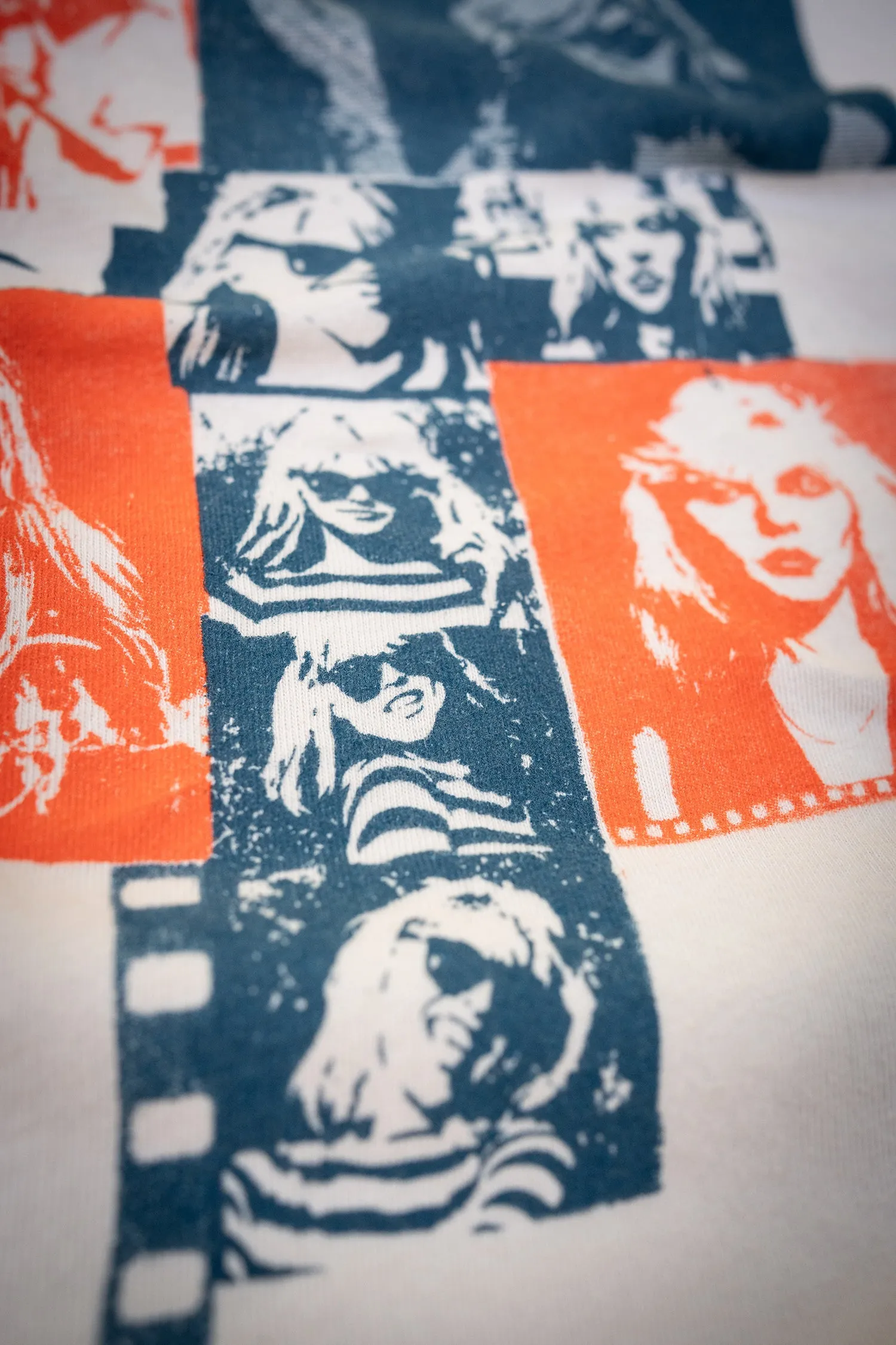 BLONDIE COLOR ME YOUR COLOR sold by MadeWorn product image thumbnail 2