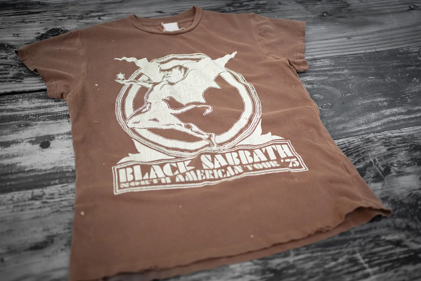 BLACK SABBATH BACK TO THE BEGINNING sold by MadeWorn product image thumbnail 3