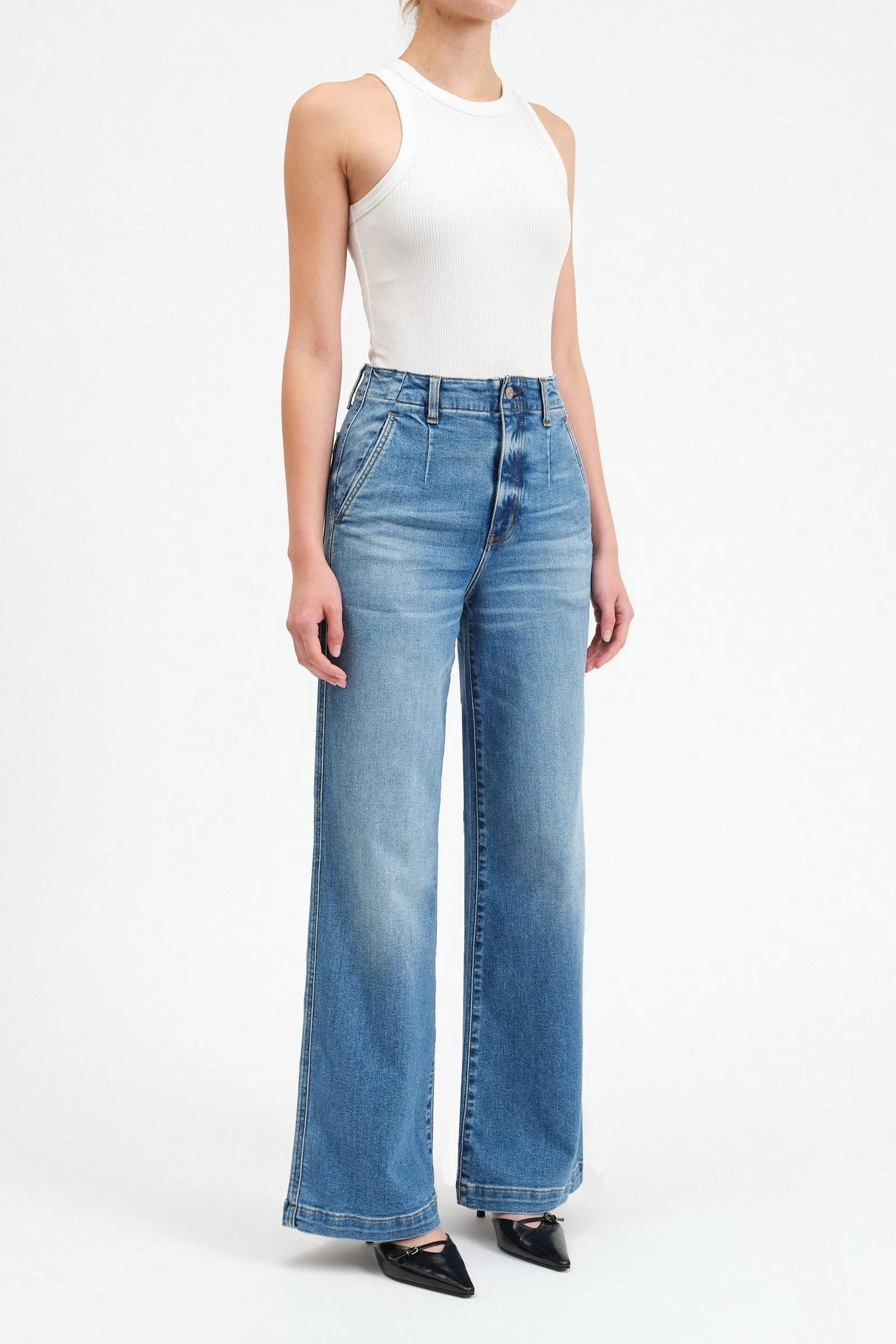 Far Out in Pure sold by Daze product image thumbnail 2