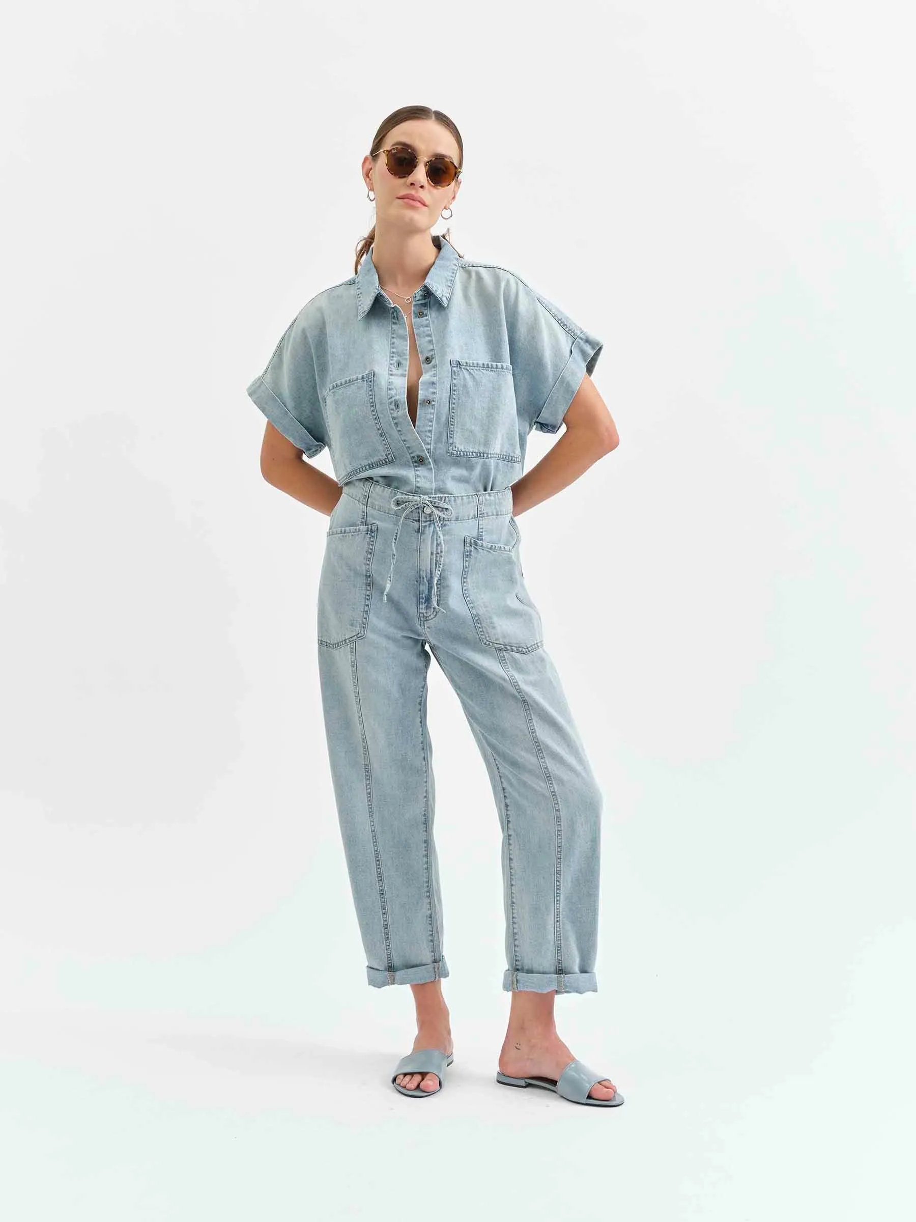Villa Drawstring Barrel Leg in Wild Card sold by Daze