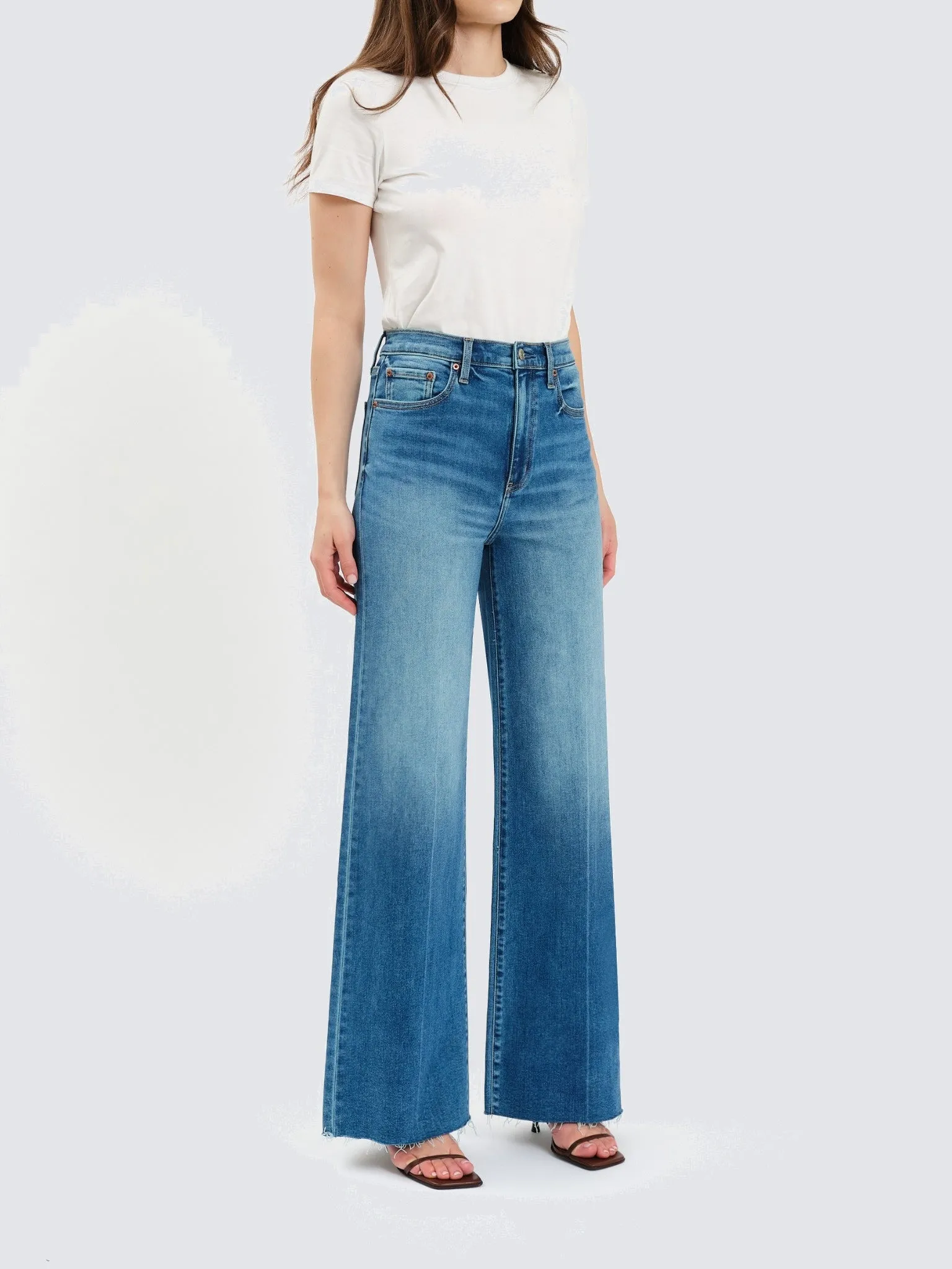 Far Out High Rise Wide Leg Jean in New Indigo sold by Daze product image thumbnail 2
