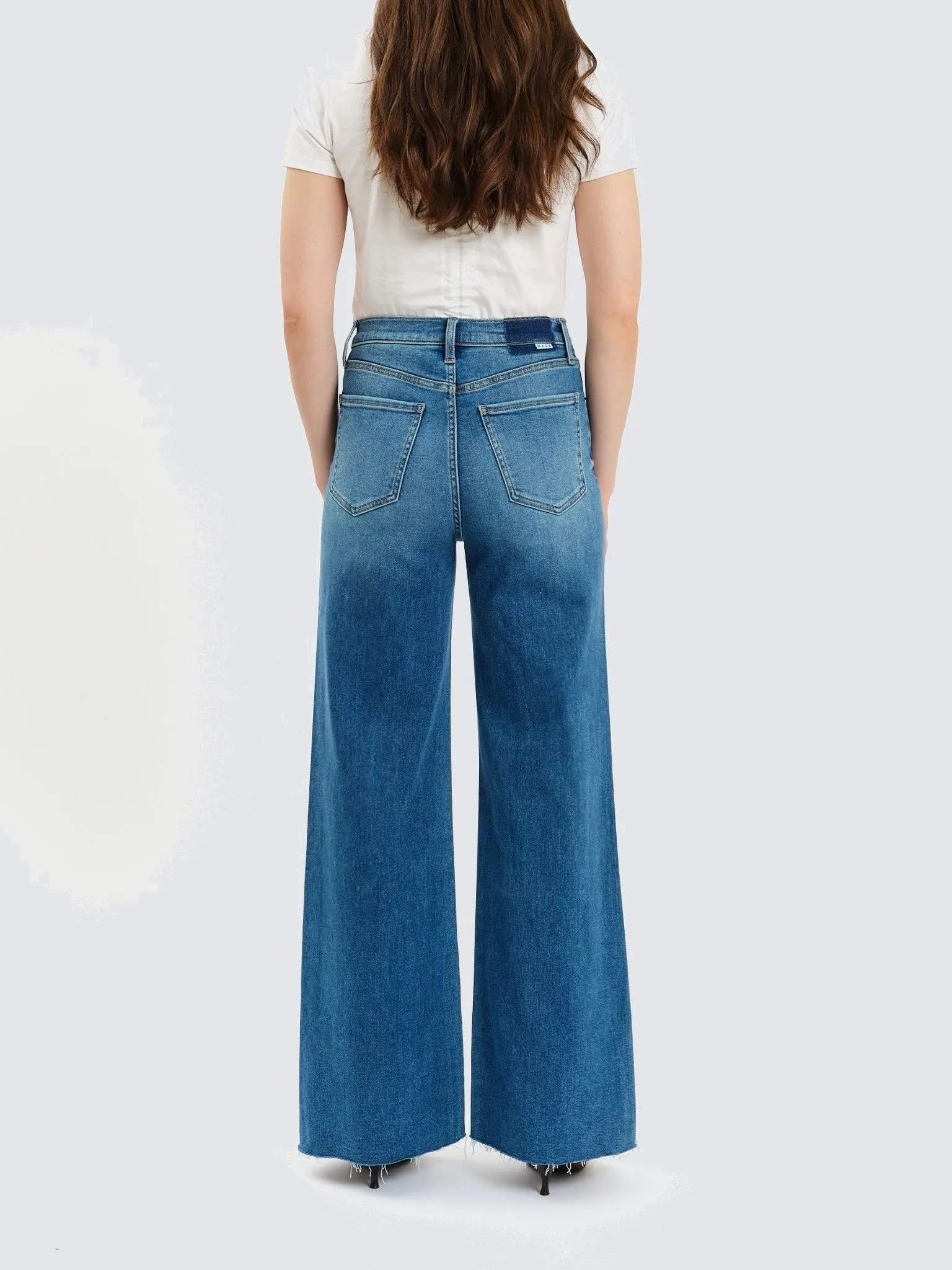 Far Out High Rise Wide Leg Jean in New Indigo sold by Daze product image thumbnail 3
