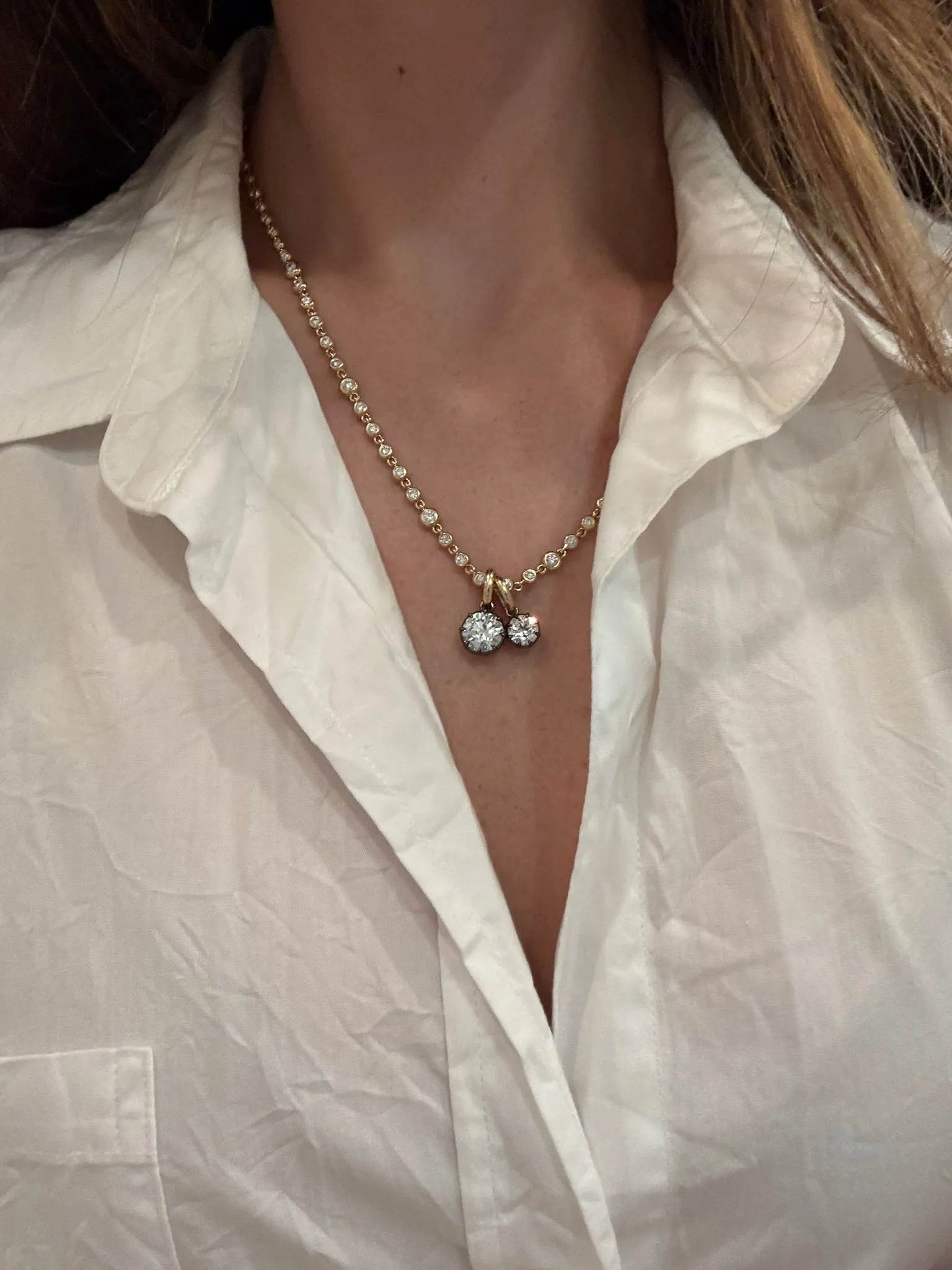 Collet Set 1 Carat Round Diamond Charm sold by Stoned Fine Jewelry product image thumbnail 2