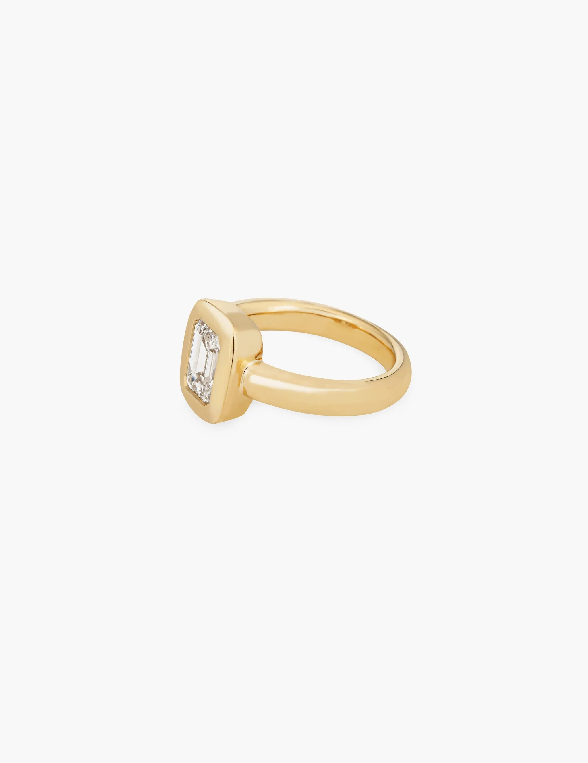 Elizabeth ring with 1.63ct Lab Grown Diamond sold by Kathryn Bentley product image thumbnail 3