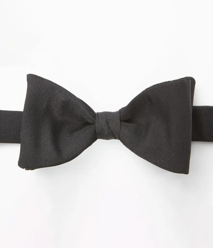 Made-in-England Grosgrain Pre-Tied Formal Bow Tie sold by J. Press