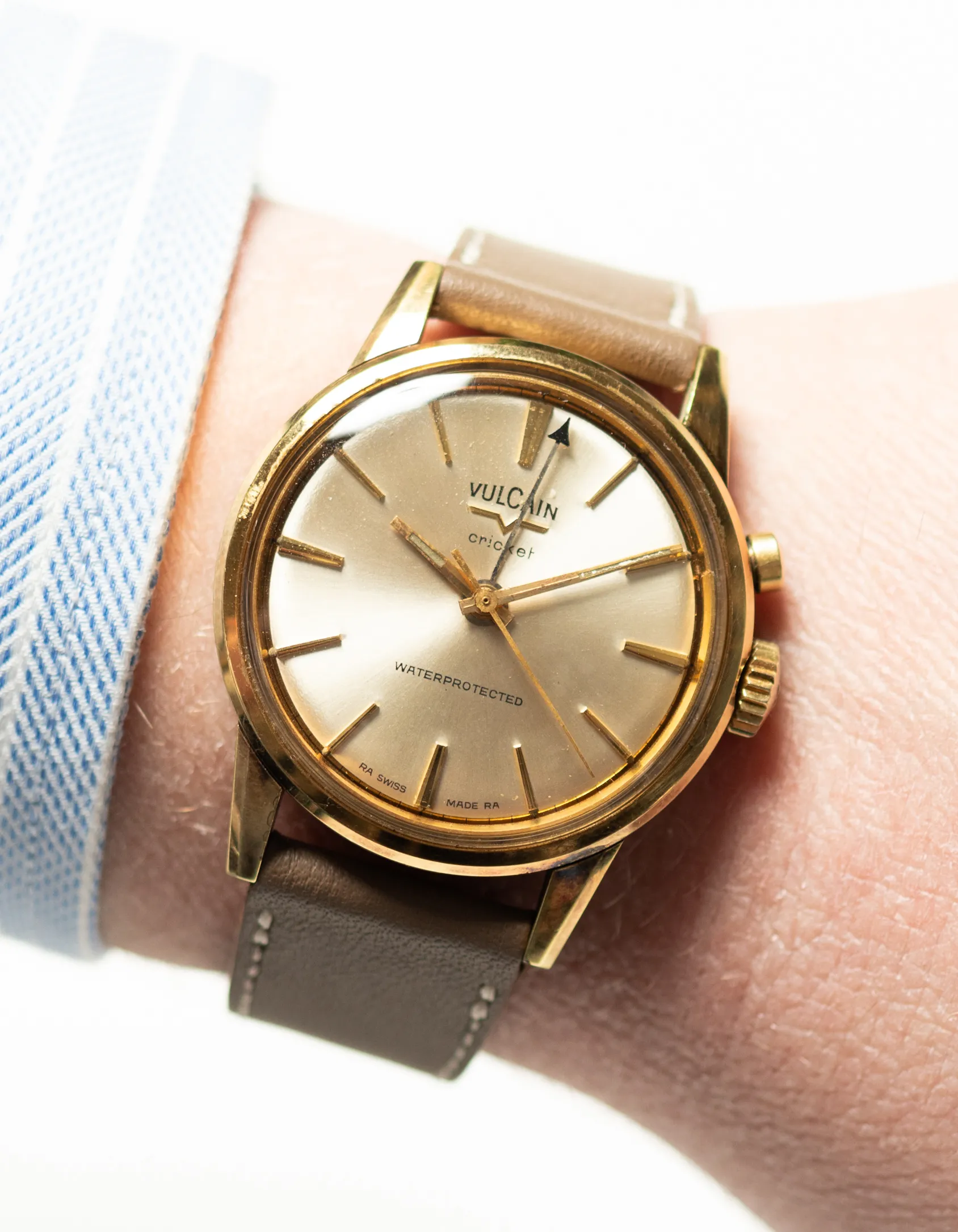 1950s Vulcain Cricket sold by J. Press product image thumbnail 3