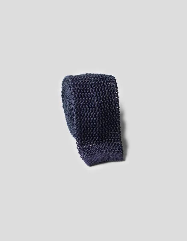 Solid Silk Knit Tie sold by J. Press