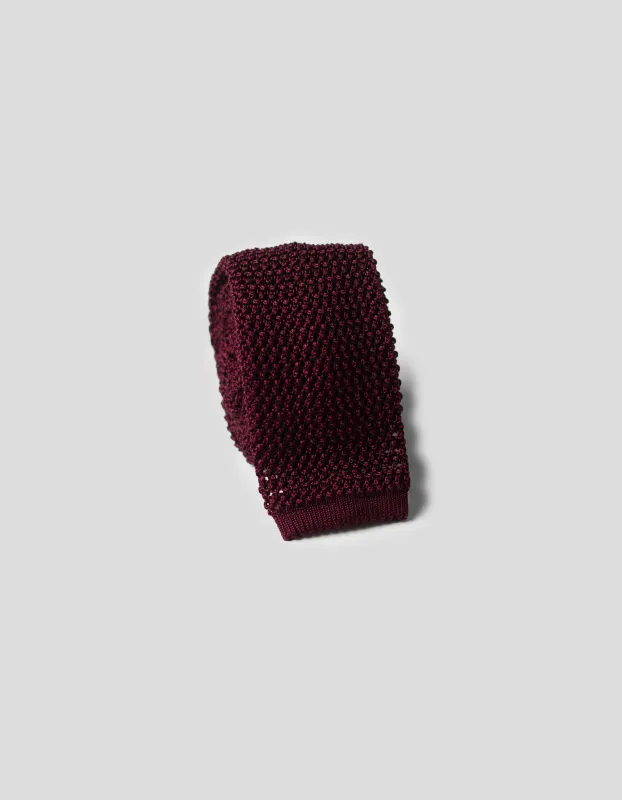 Solid Silk Knit Tie sold by J. Press