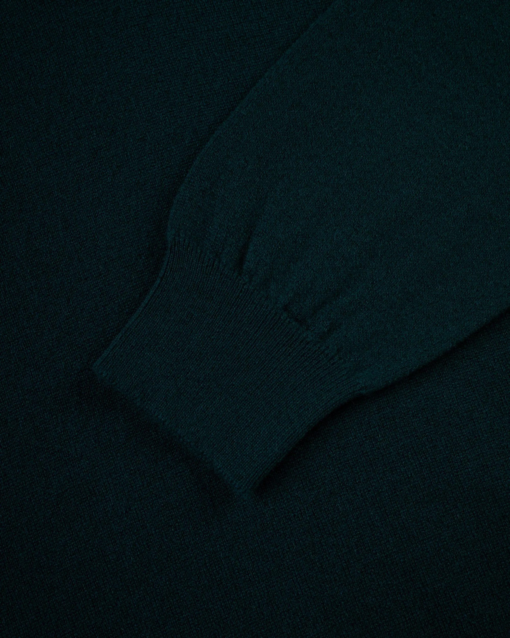 Made-in-Scotland Spruce Green Cashmere V-neck Sweater sold by J. Press product image thumbnail 3