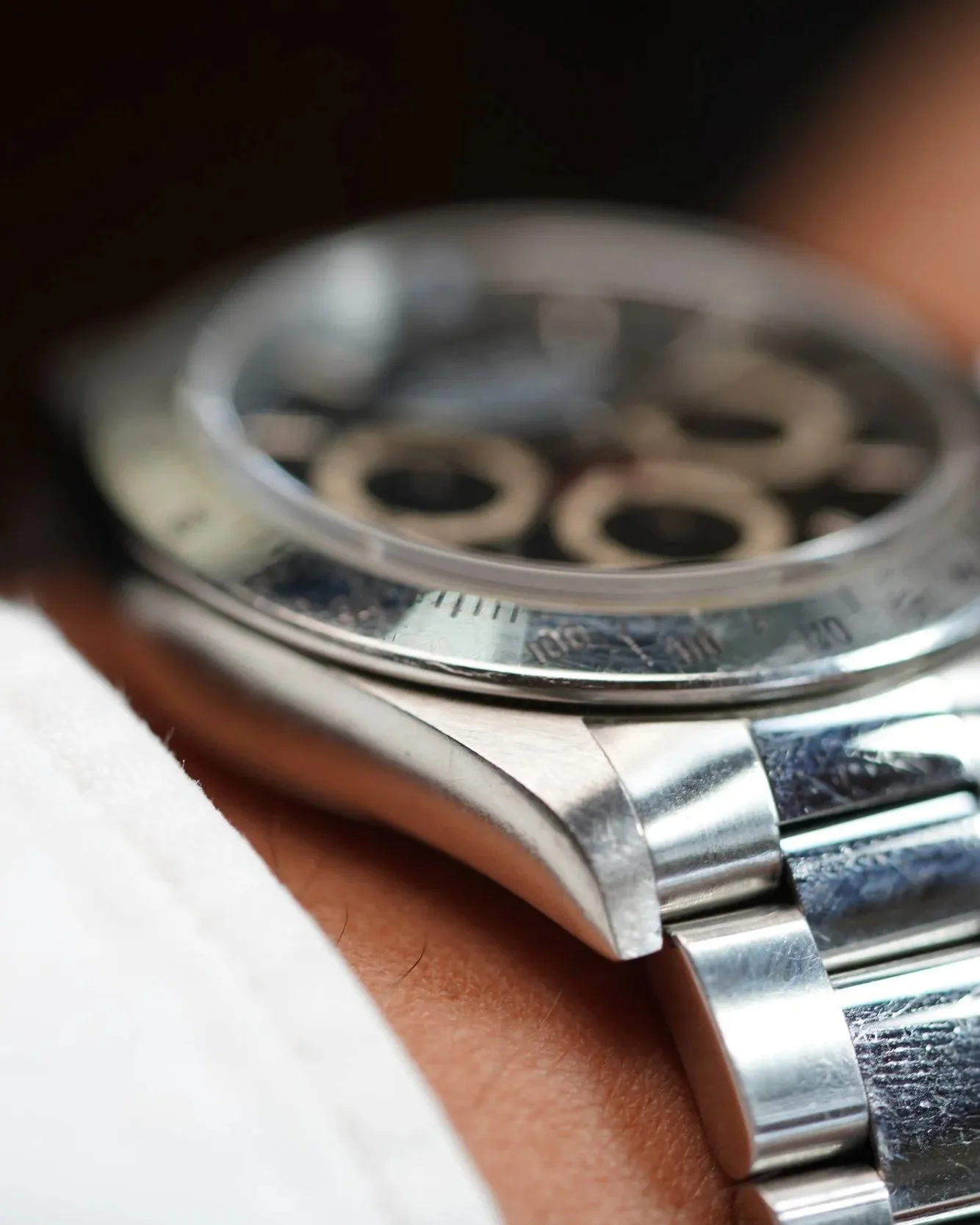 Rolex Black Dial Zenith Daytona Ref. 16520 Full Set Unpolished sold by J. Press product image thumbnail 4