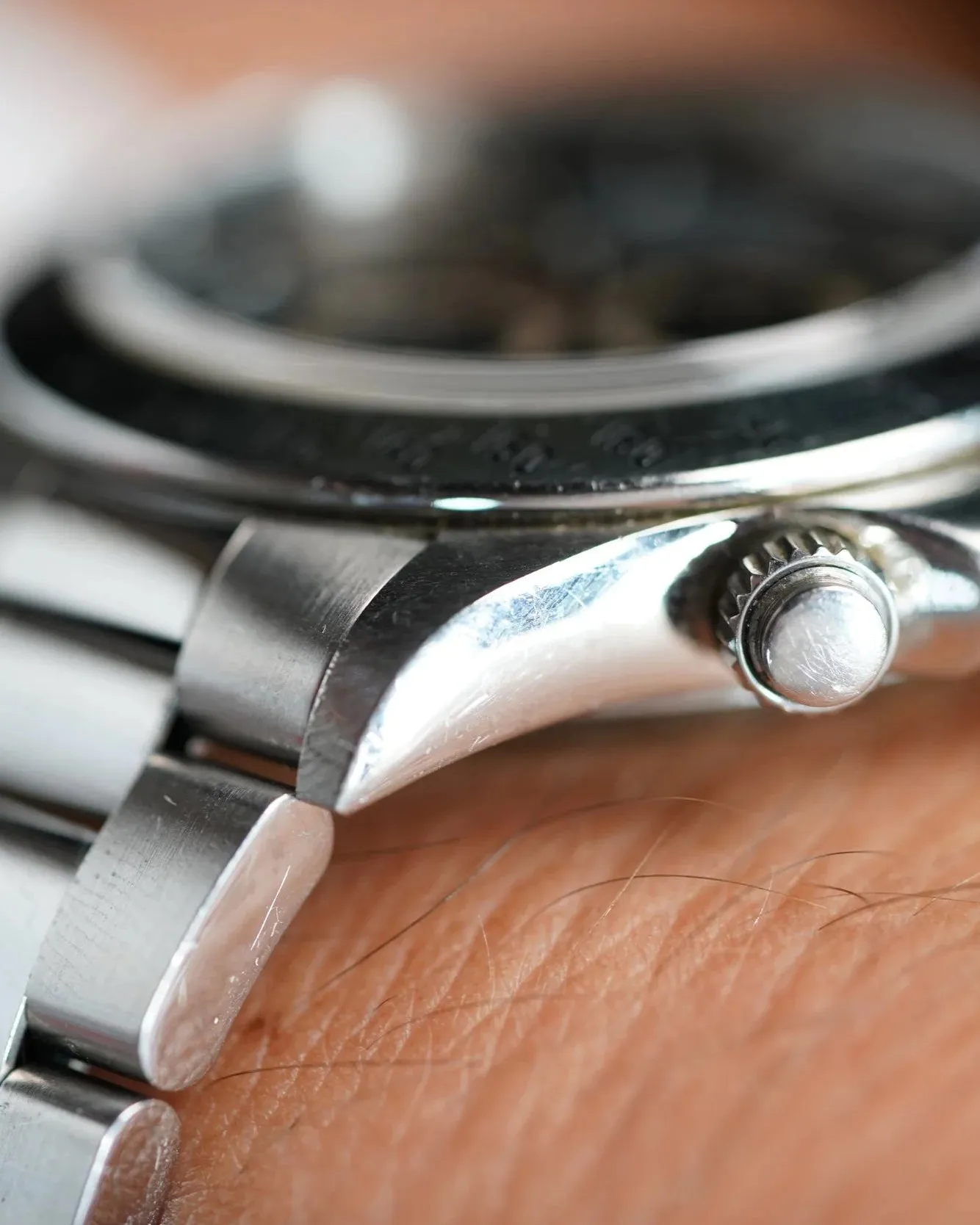 Rolex Black Dial Zenith Daytona Ref. 16520 Full Set Unpolished sold by J. Press product image thumbnail 3