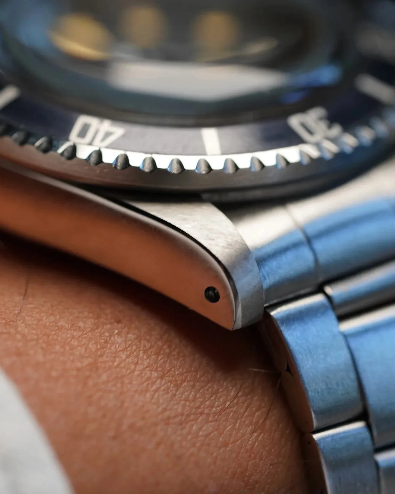 Rolex Mk I Great White Sea-Dweller Reference 1665 sold by J. Press product image thumbnail 3