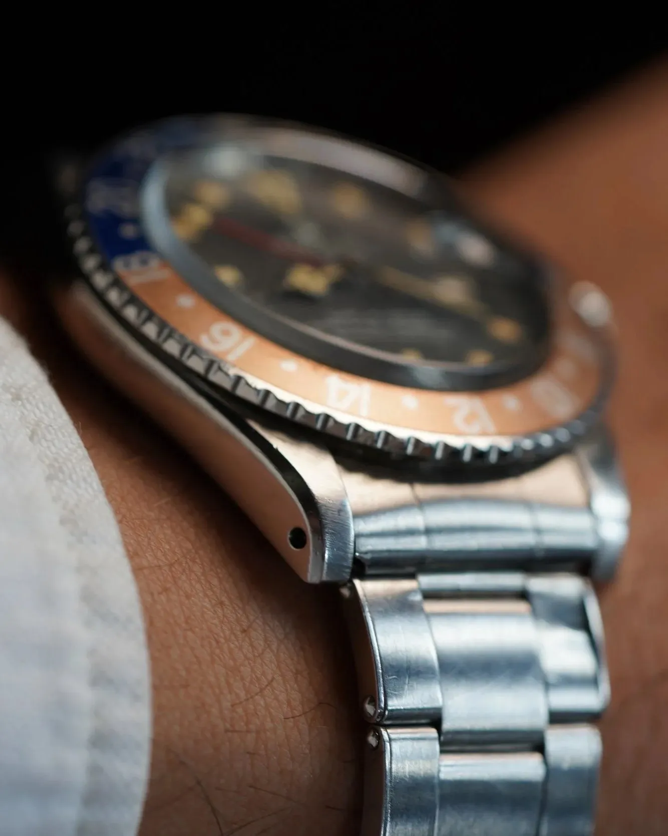 Rolex GMT-Master Reference 1675 sold by J. Press product image thumbnail 3