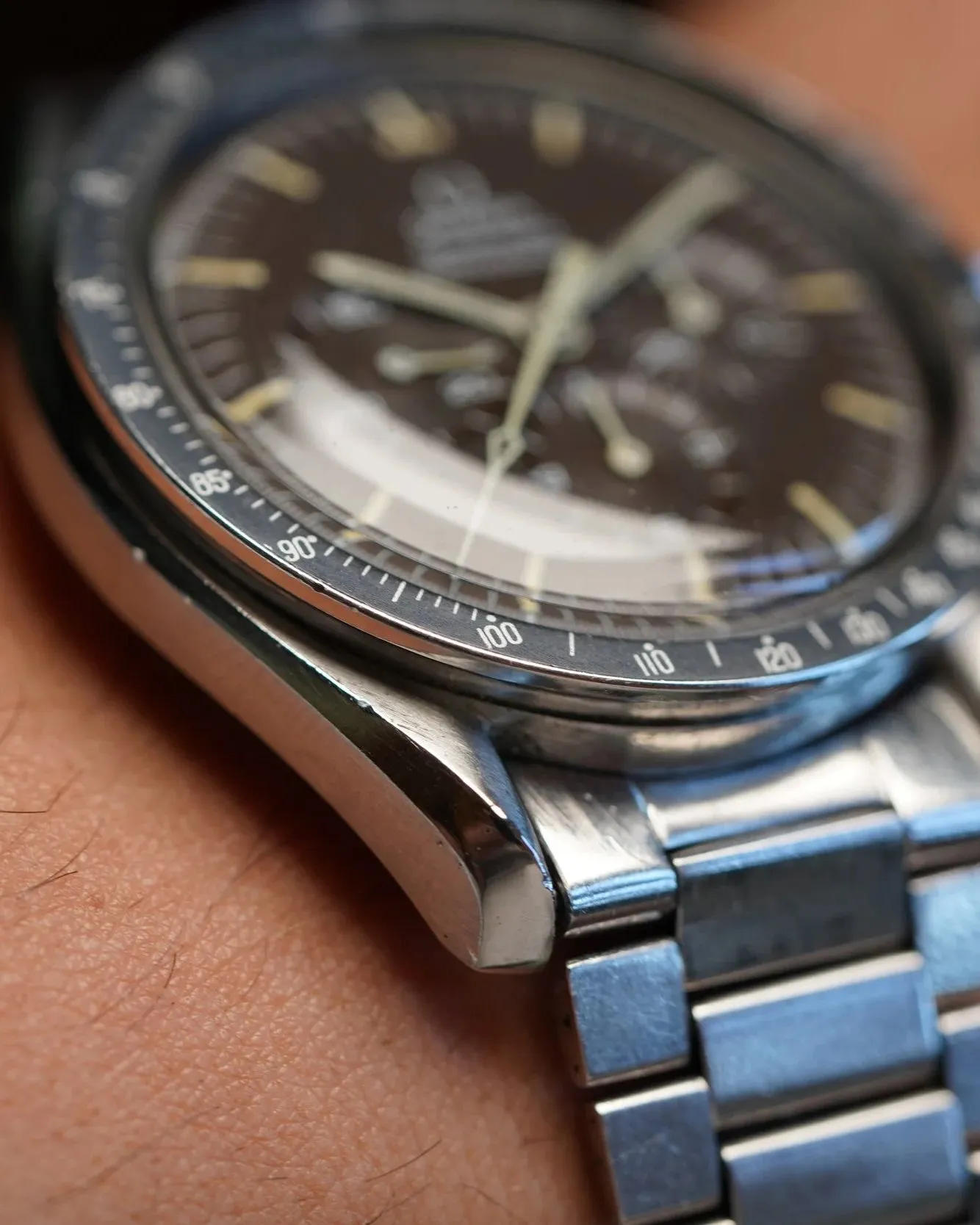 OMEGA Speedmaster Professional Ref. 145.022-69 Tropical Dial sold by J. Press product image thumbnail 4