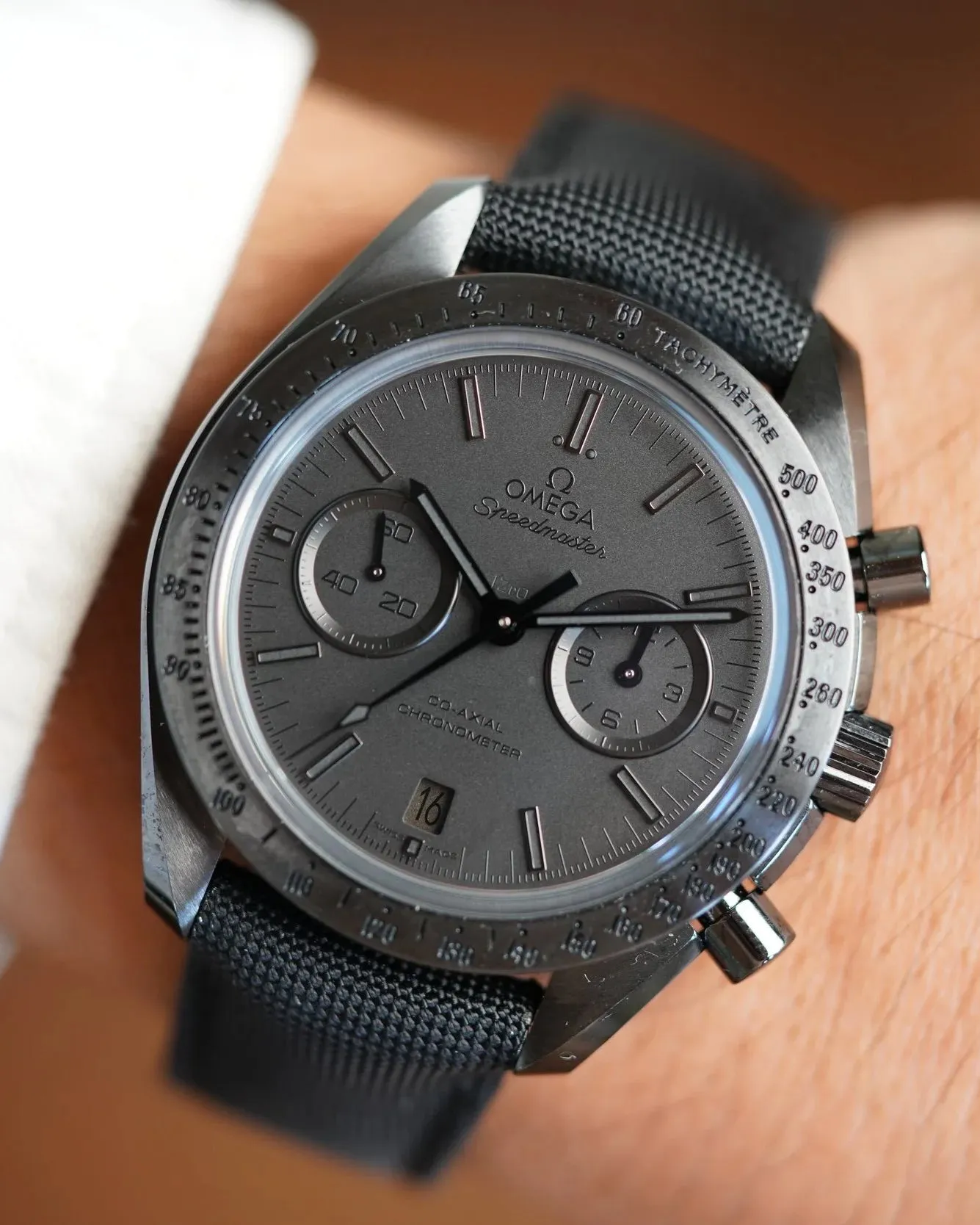 OMEGA Speedmaster Dark Side of the Moon Ref. 311.92.44.51.01.005 Full Set New sold by J. Press product image thumbnail 2