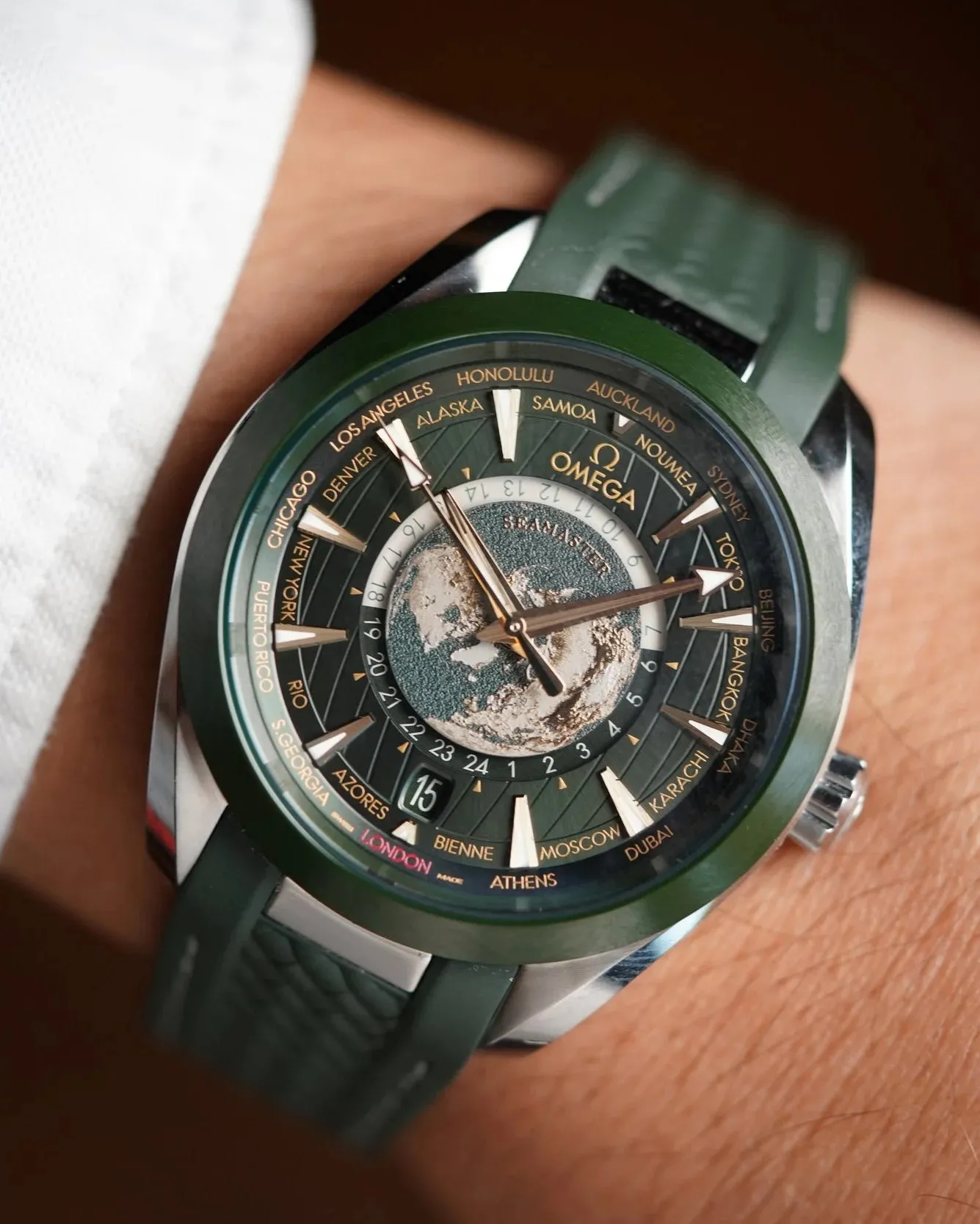 OMEGA Seamaster Aqua Terra World Timer Ref. 220.32.43.22.10.001 Full Set Brand New sold by J. Press