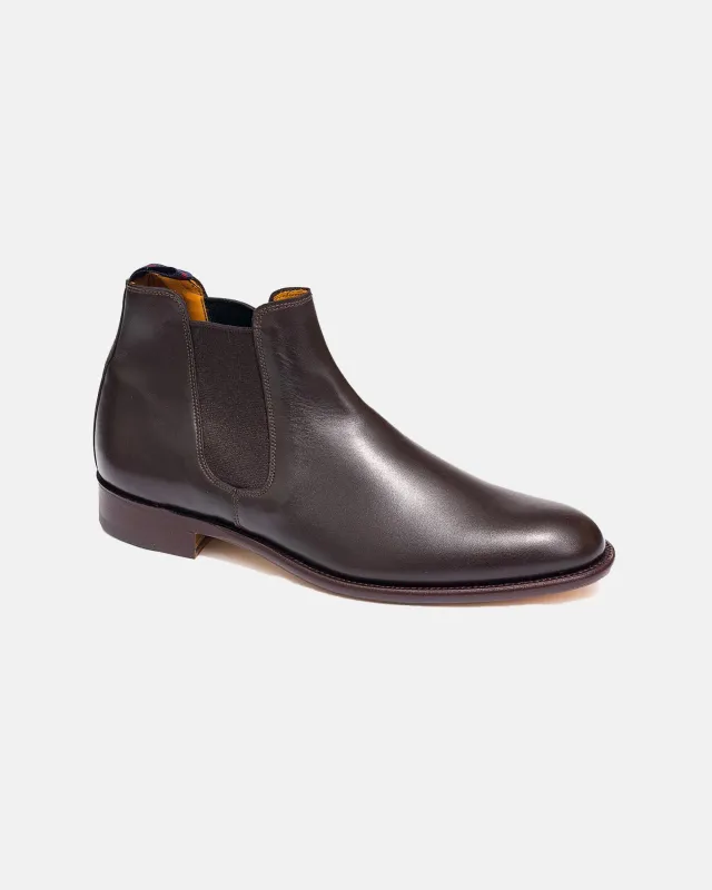 Made-in-England Brown Calfskin Chelsea Boot made by Sanders