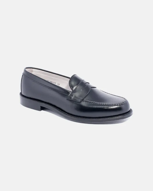 Made-in-USA Black Calfskin Leisure Handsewn Loafer made by Alden