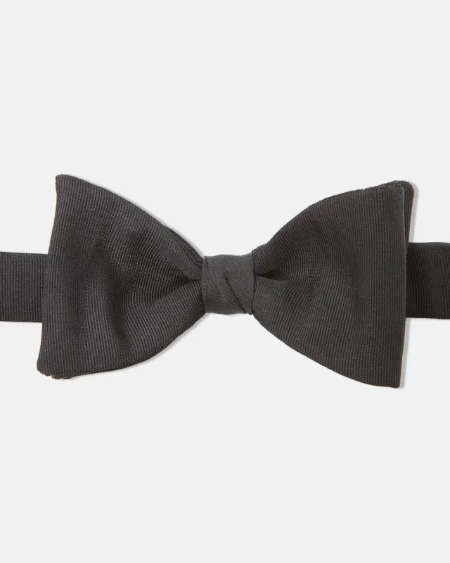 Made-in-England Grosgrain Pre-Tied Formal Bow Tie sold by J. Press