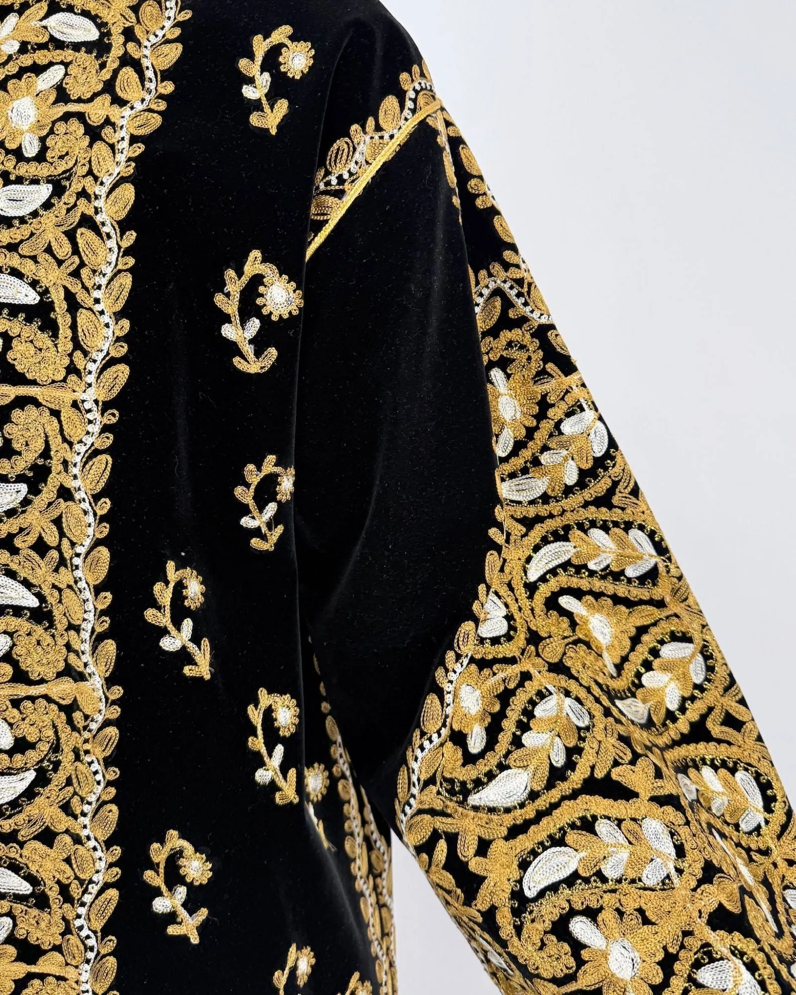 Gold Dust Woman Embroidered Velvet Duster sold by Feathers Vintage product image thumbnail 2