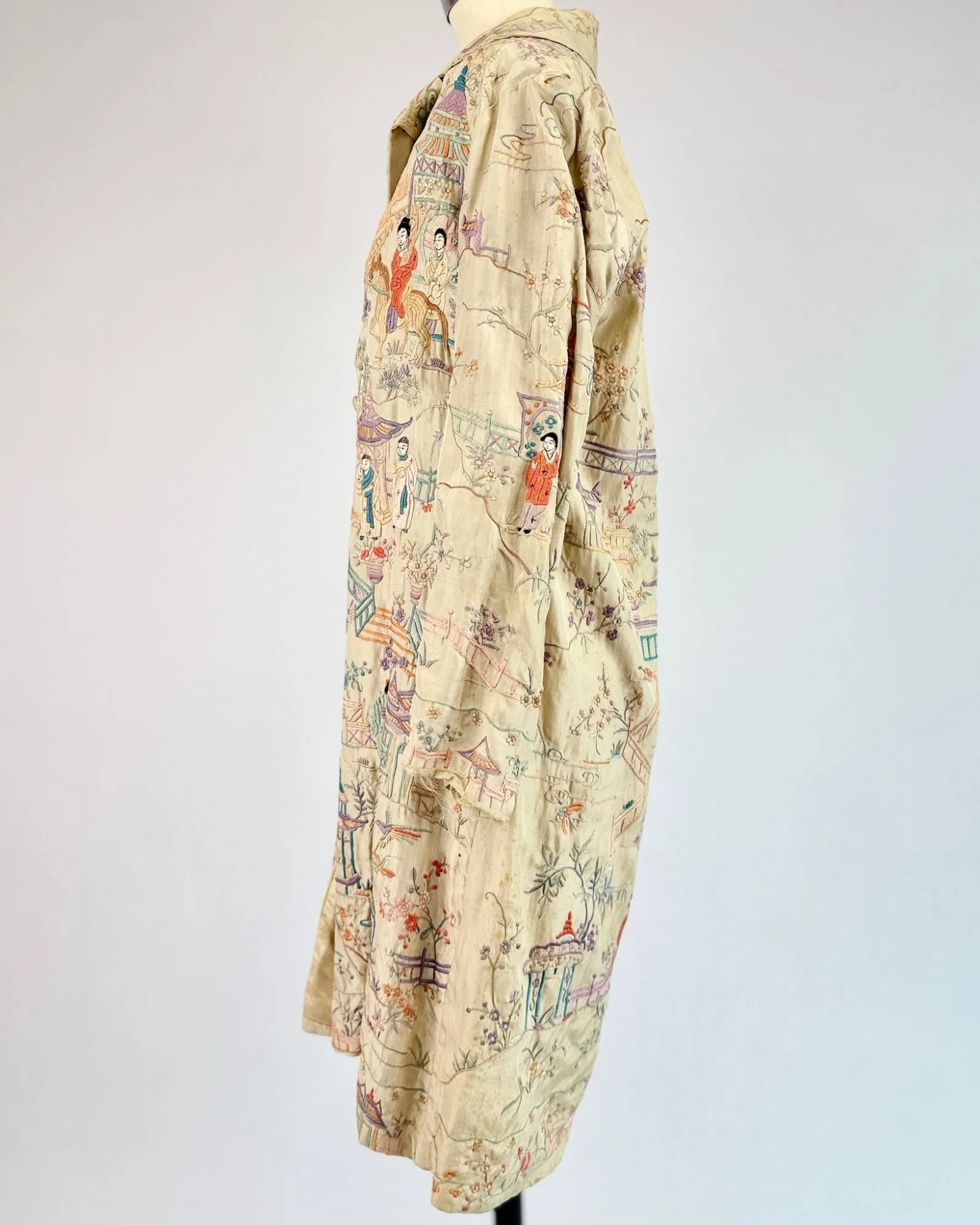 1920's Embroidered Chinese Robe sold by Feathers Vintage product image thumbnail 4