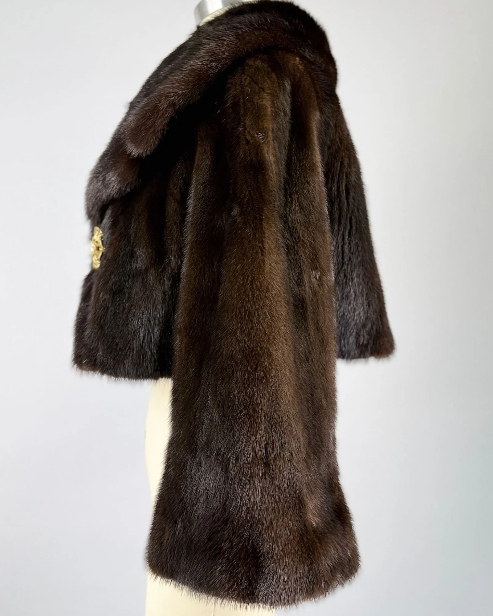 Dark Chocolate Cropped Mink Jacket sold by Feathers Vintage product image thumbnail 4