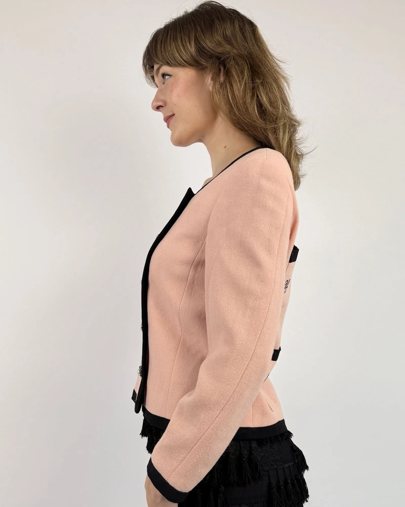 Cheap and Chic Moschino Let's Twist Blazer sold by Feathers Vintage product image thumbnail 3