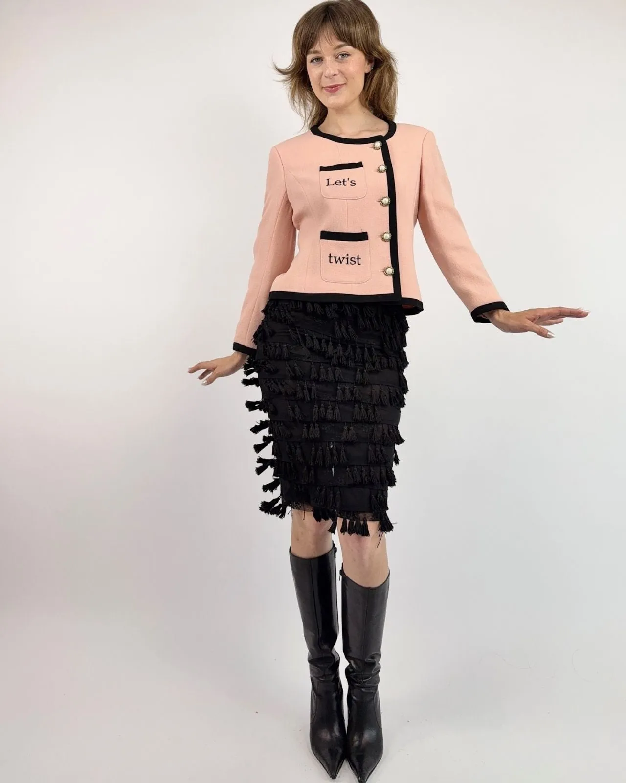 Cheap and Chic Moschino Let's Twist Blazer sold by Feathers Vintage product image thumbnail 5