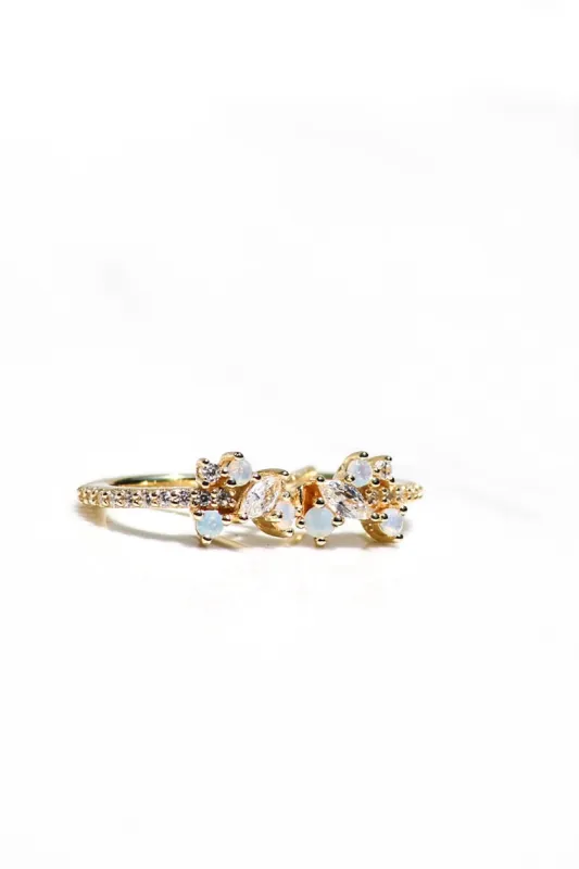 TROPICALE HUGGIES- WHITE OPAL sold by Native Gem