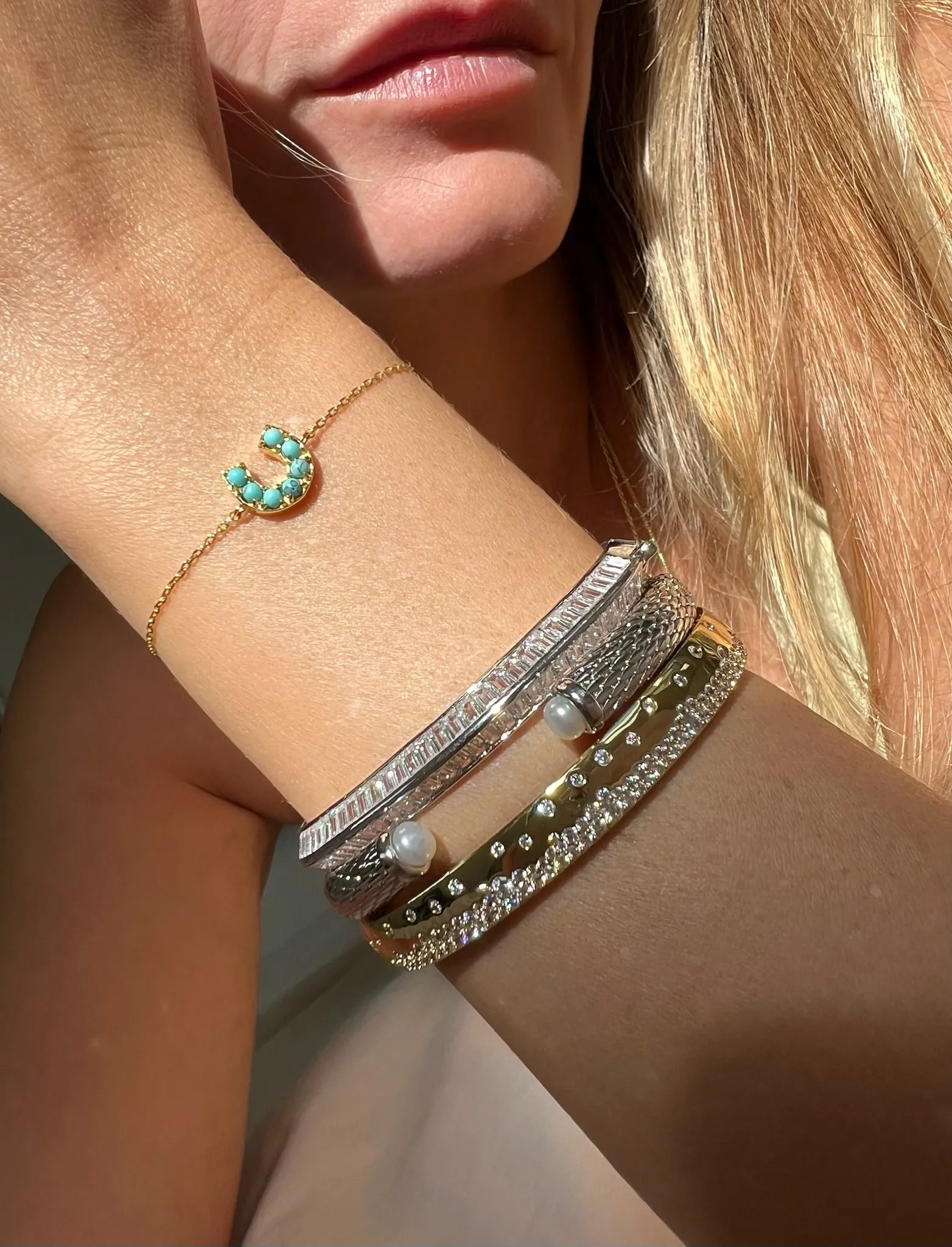 LUCKY HORSESHOE BRACELET- GOLD + TURQUOISE sold by Native Gem product image thumbnail 2