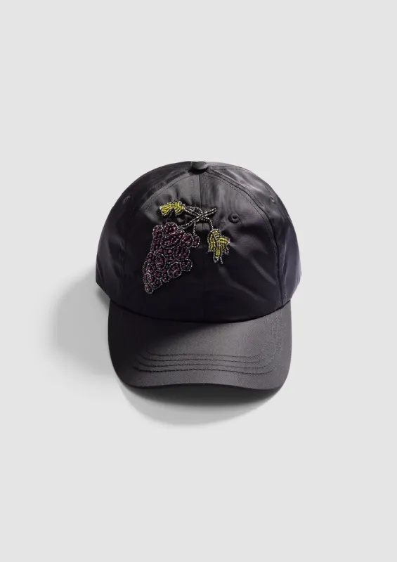 Grape Cap made by Pura Utz ApS