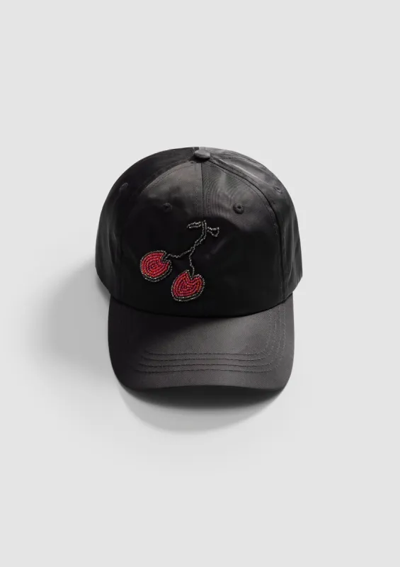 Cherry Cap made by Pura Utz ApS