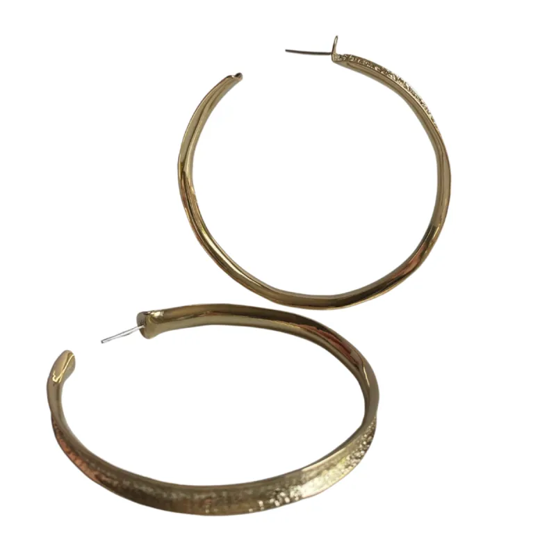 Antonin 2” hoop sold by Lissa Bowie