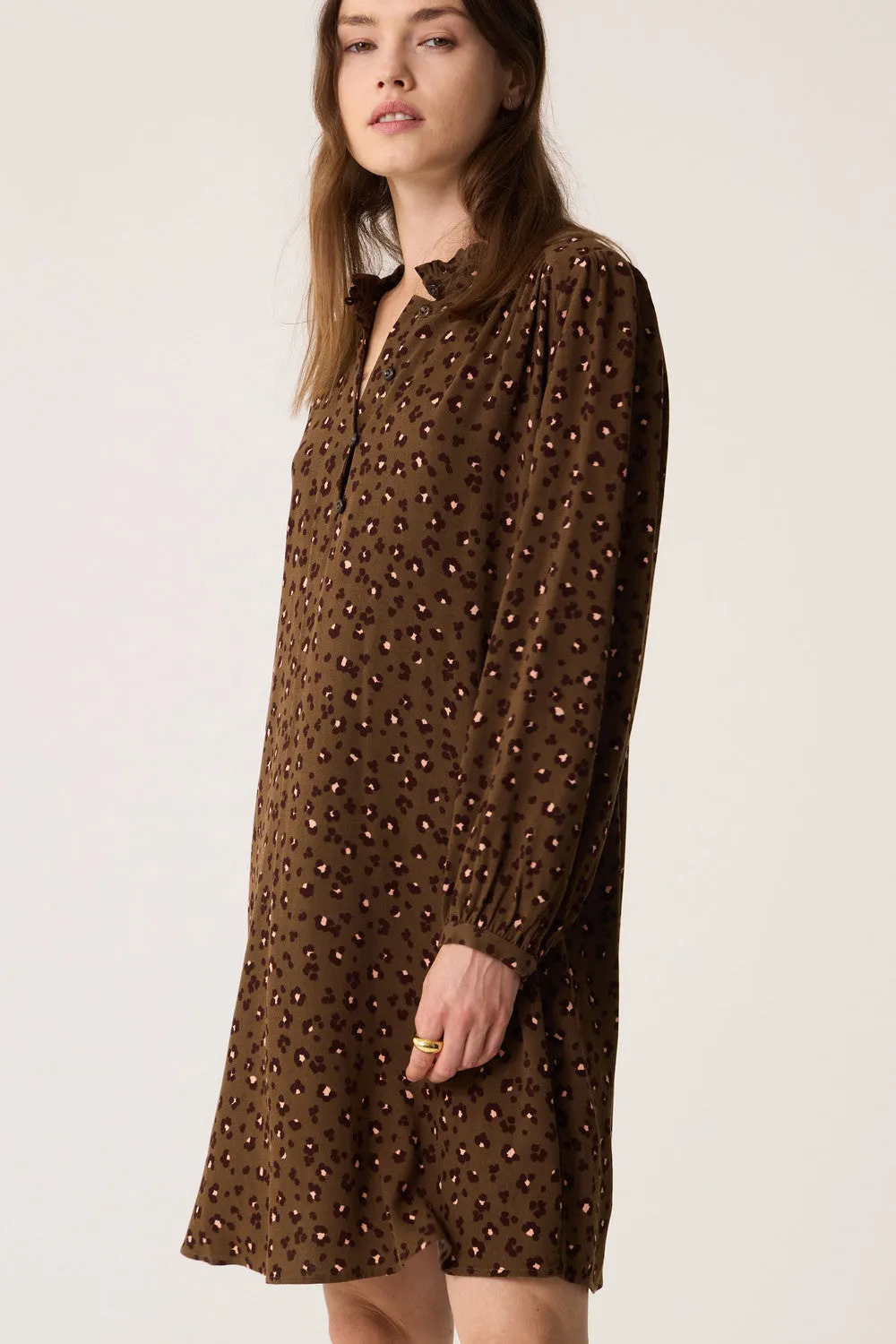Robe Solene Leo Kaki sold by Des Petits Hauts product image thumbnail 5