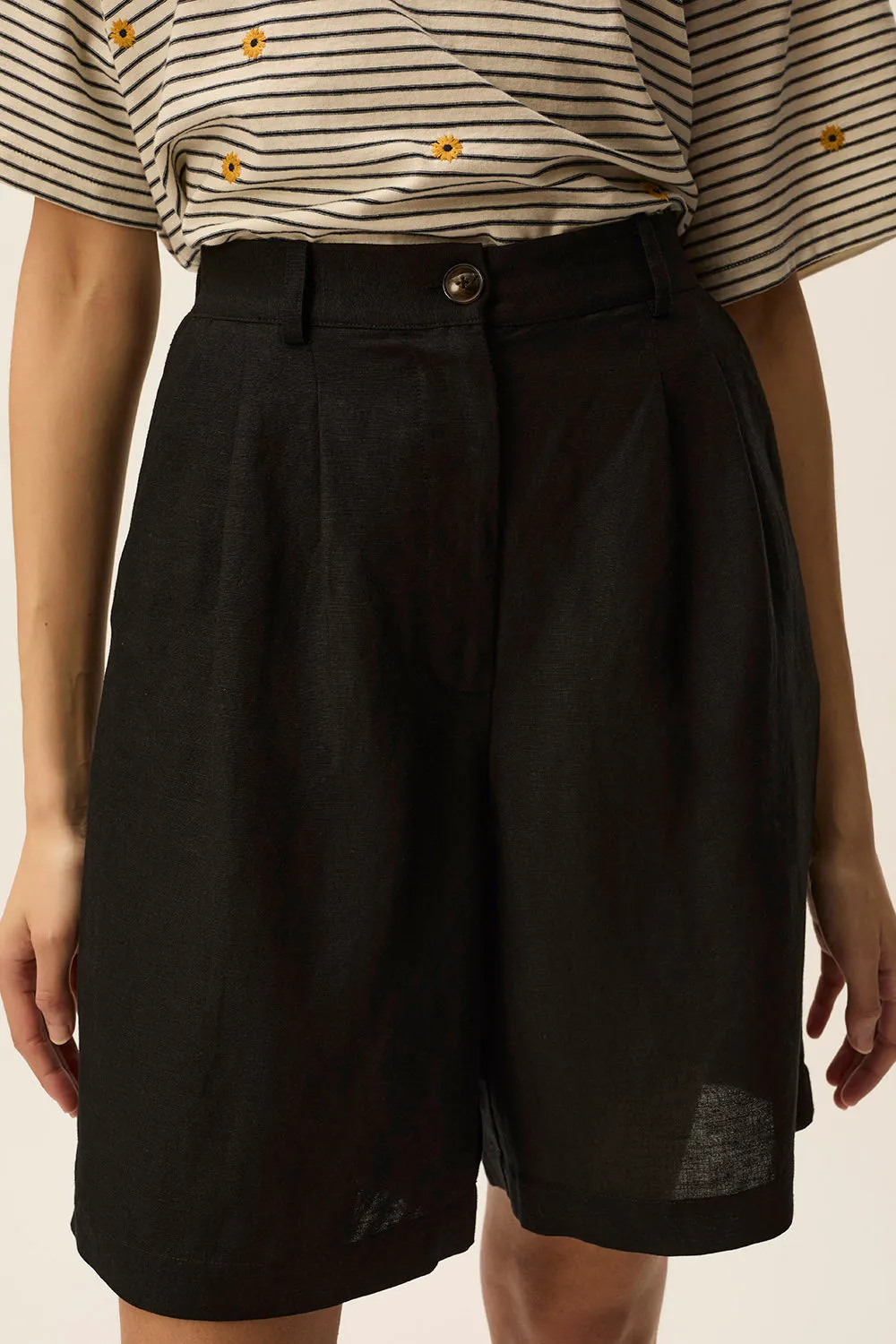 Bermuda Tahini Noir sold by Des Petits Hauts product image thumbnail 2