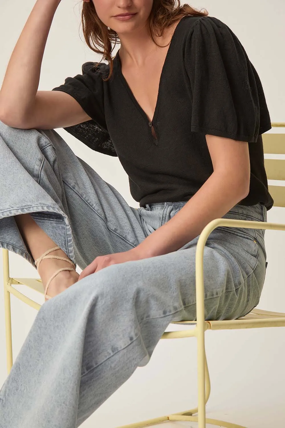 Pull Brook Noir sold by Des Petits Hauts product image thumbnail 3