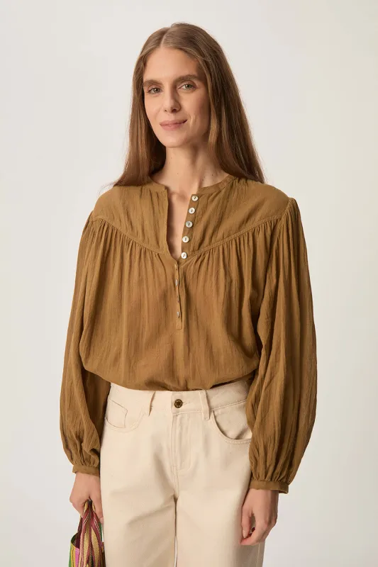 Blouse Sophie Olive sold by Des Petits Hauts