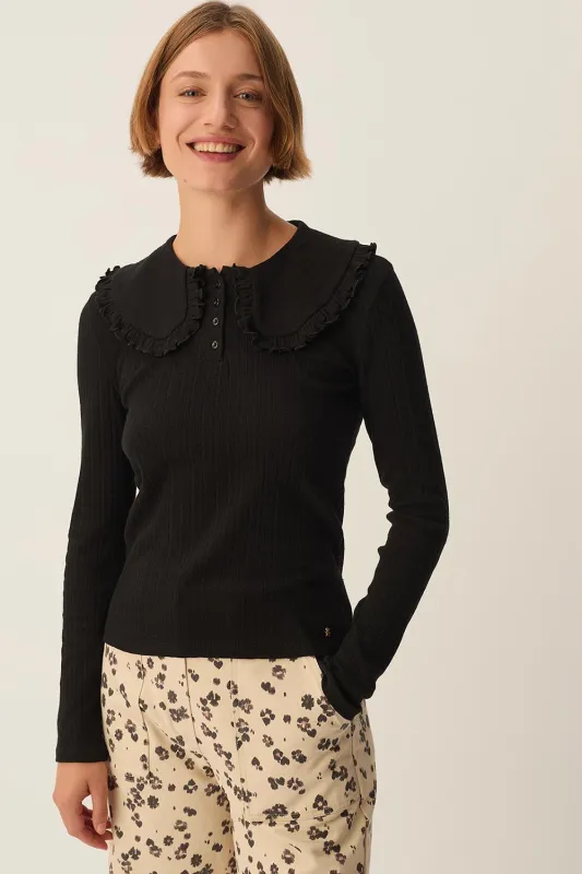 Tee-shirt Zelie Noir sold by Des Petits Hauts