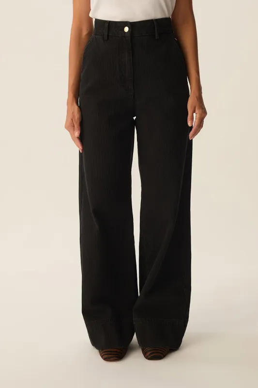 Jean Lara Dark sold by Des Petits Hauts