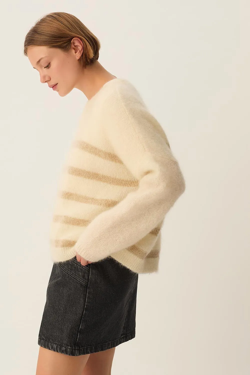 Pull Aleo Creme/Dore - 25 ans sold by Des Petits Hauts product image thumbnail 4