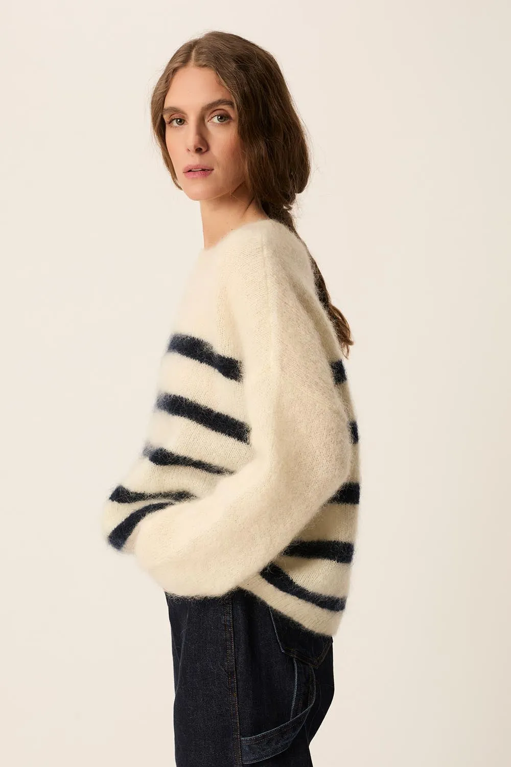 Pull Aleo Creme/Marine - 25 ans sold by Des Petits Hauts product image thumbnail 3