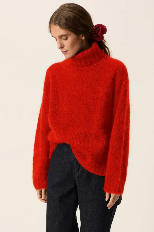 Pull Charline Carmin sold by Des Petits Hauts